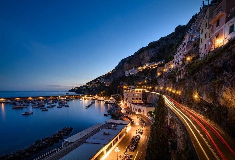 Номер Deluxe Вид на Море, Vista D  Amalfi