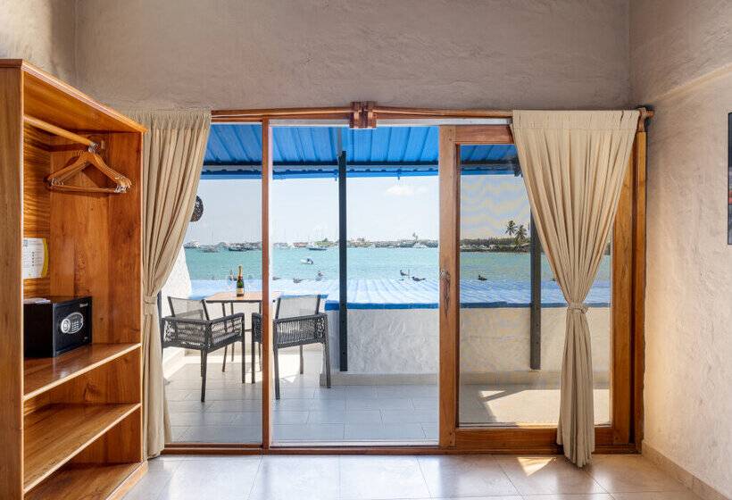 Люкс, Blu Galapagos Sustainable Waterfront Lodge