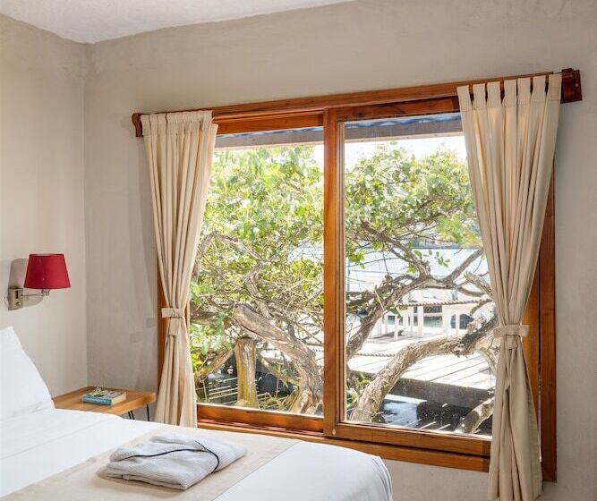 Номер Superior, Blu Galapagos Sustainable Waterfront Lodge