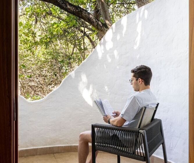 Номер Superior, Blu Galapagos Sustainable Waterfront Lodge