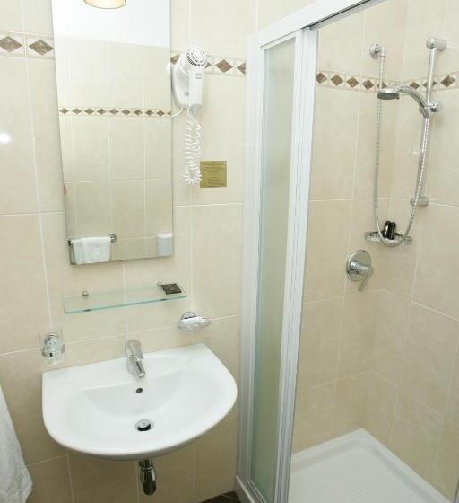Habitación Estàndard Individual, Cristallo