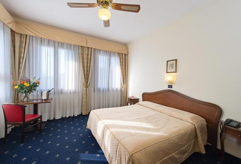 Habitació Estàndard, Cristallo