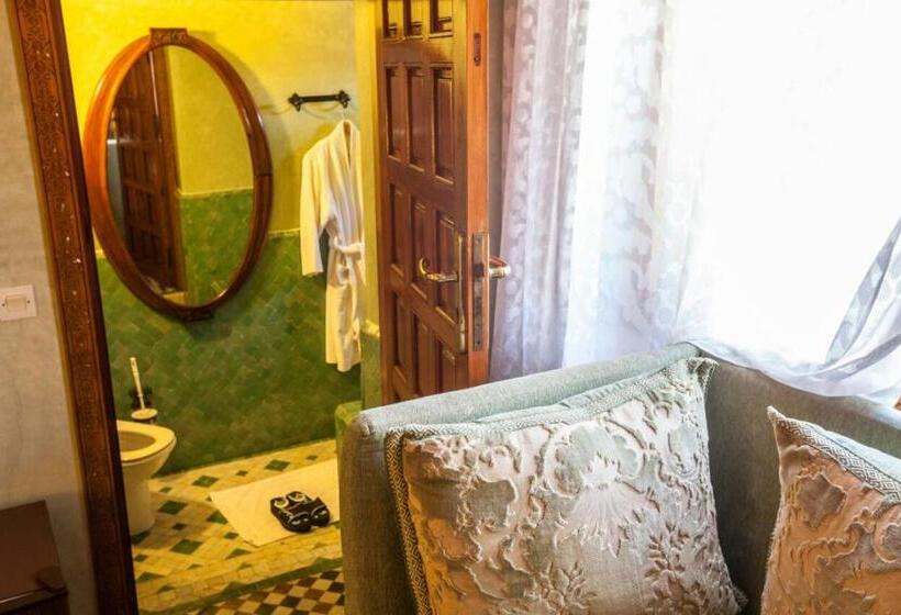 Полулюкс, Riad Alhambra