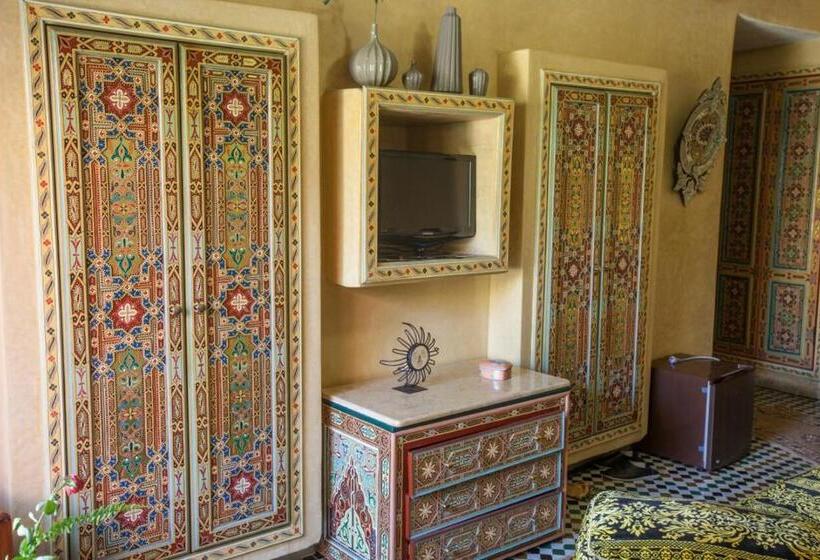 Полулюкс, Riad Alhambra