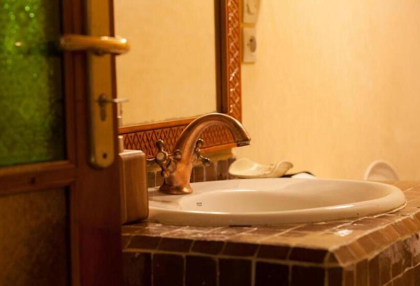Номер Стандарт, Riad Alhambra