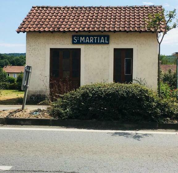 Номер Стандарт, Ancien Relais De Poste The Old Post Office