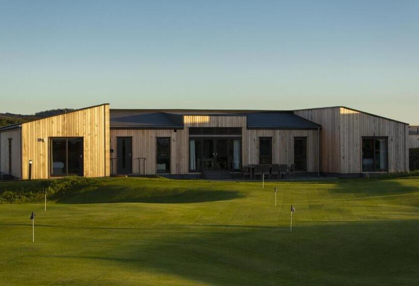 Номер Стандарт, Dundonald Links