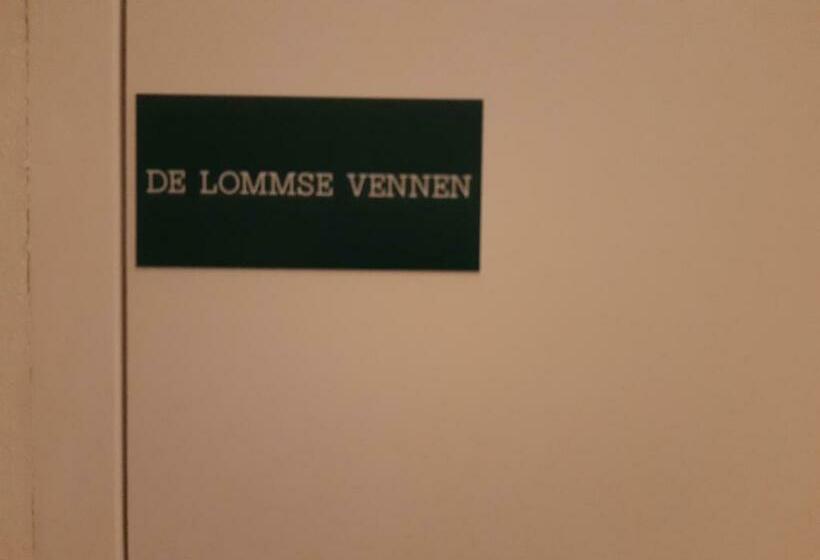 اتاق خانوادگی, B&b Bourgondisch Lomm
