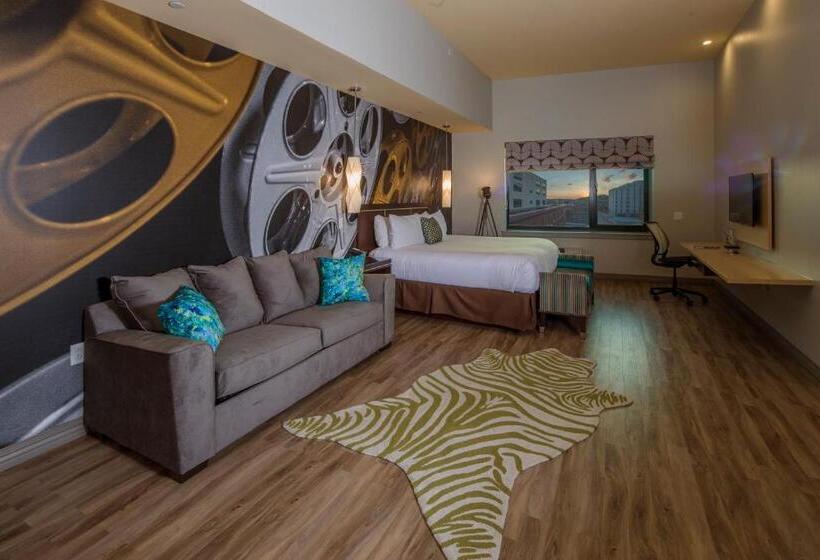 Люкс Кровать Кинг, Indigo Pittsburgh East Liberty, An Ihg