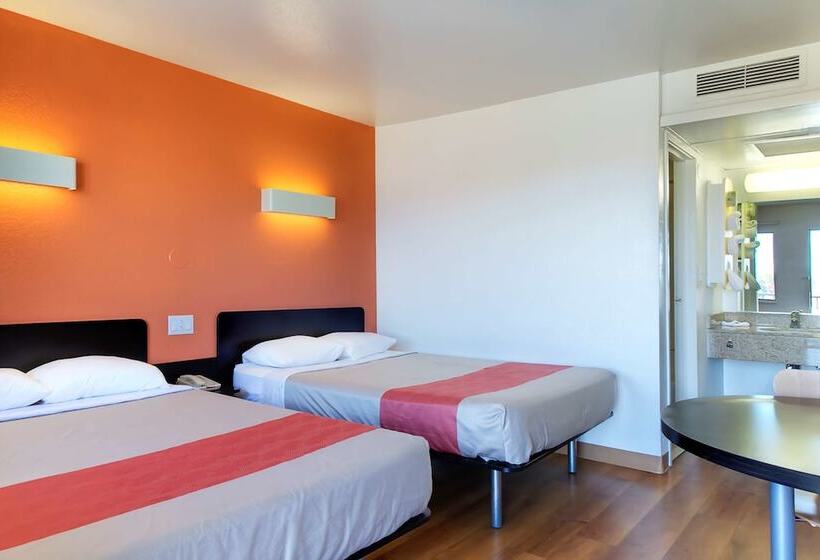 디럭스 룸, Motel 6 Capitol Heights, Md   Washington