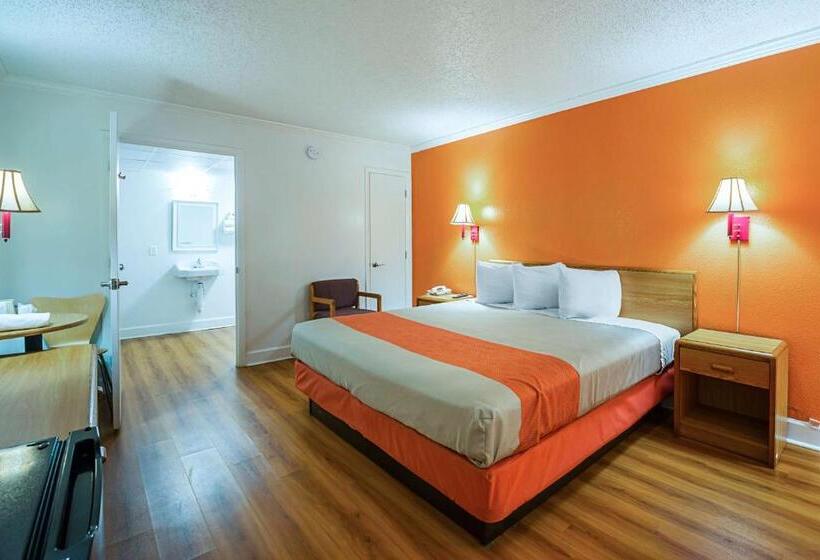 带大床的标准间, Motel 6 Perry, Ga
