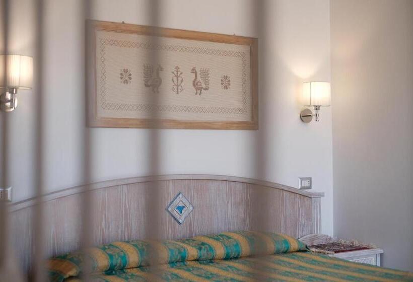 Júnior Suíte Dúplex, Locanda Degli Artisti