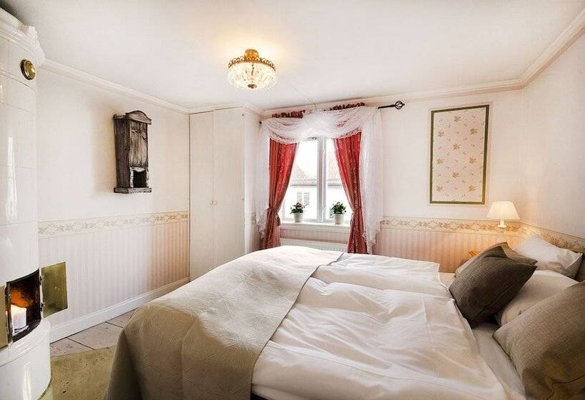 Классический Номер, Amalias Hus