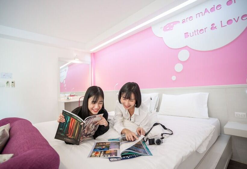 اتاق لوکس, The Tint At Phuket Town   Sha Plus