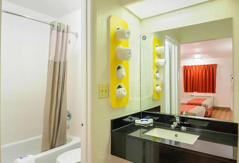 Стандартный Номер Кровать Кинг, Motel 6 Gainesville, Ga
