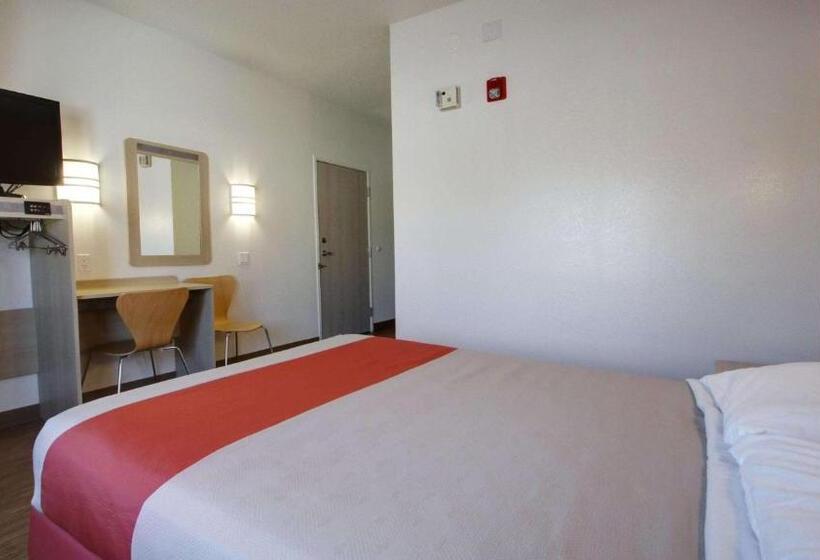 Номер Deluxe, Motel 6 Lehi, Ut  Thanksgiving Point