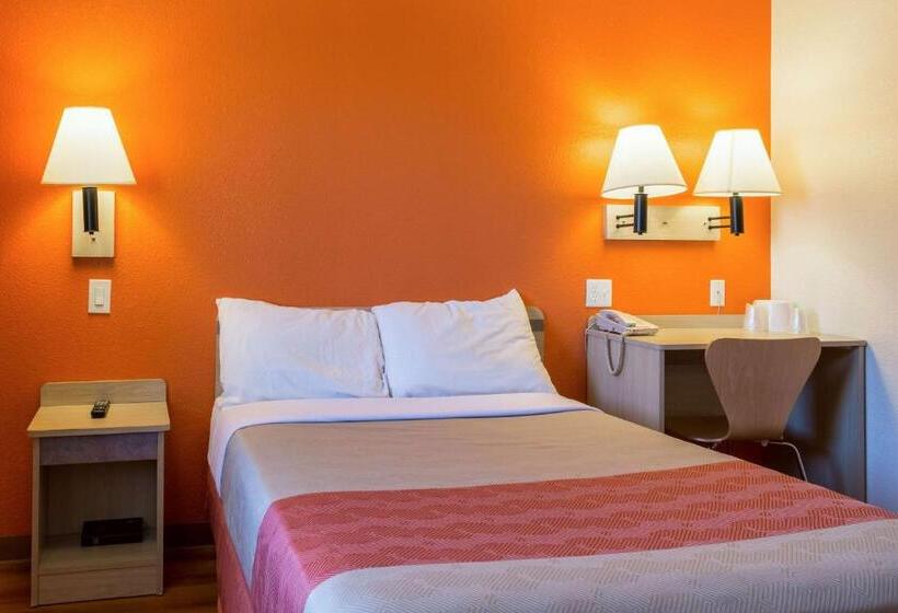 Номер Стандарт Адаптированный для Инвалидов, Motel 6 Mojave, Ca