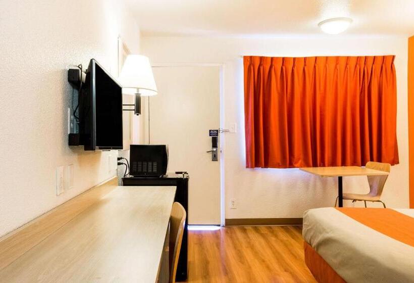 Номер Стандарт, Motel 6 Mojave, Ca