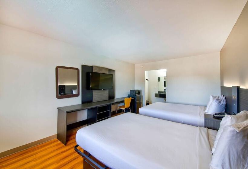 Номер Стандарт 2 Двуспальные Кровати, Motel 6 Gainesville, Ga
