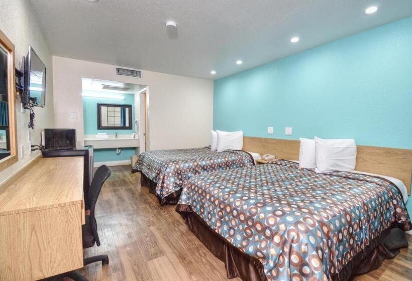 스탠다드 룸, Vagabond Inn Buttonwillow North I 5