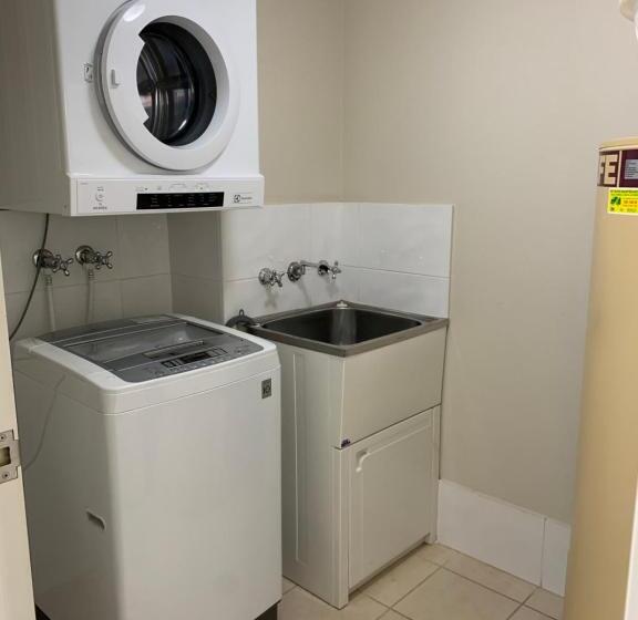 내측 침실 1개 아파트, Northpoint Apartments