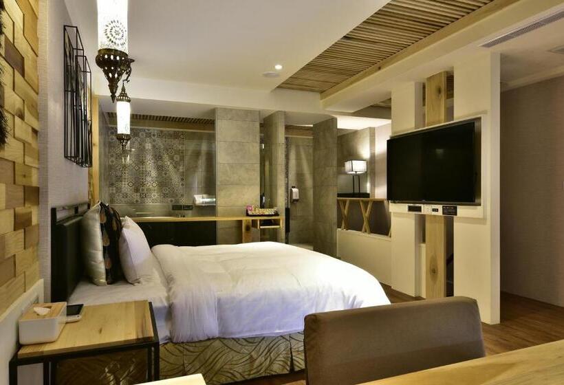 اتاق استاندارد با وان آب گرم, Ouge Motel Kaohsiung