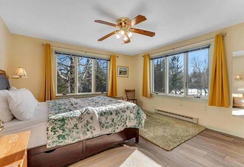 Апартаменты 1 Спальня, Bromley Mountain Condo