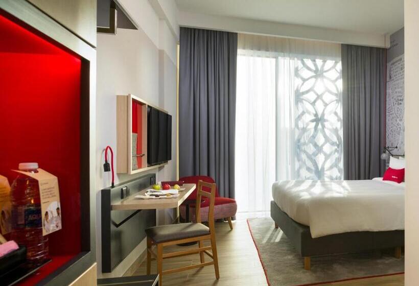 اتاق لوکس با چشم‌انداز دریا, Intercityhotel Muscat