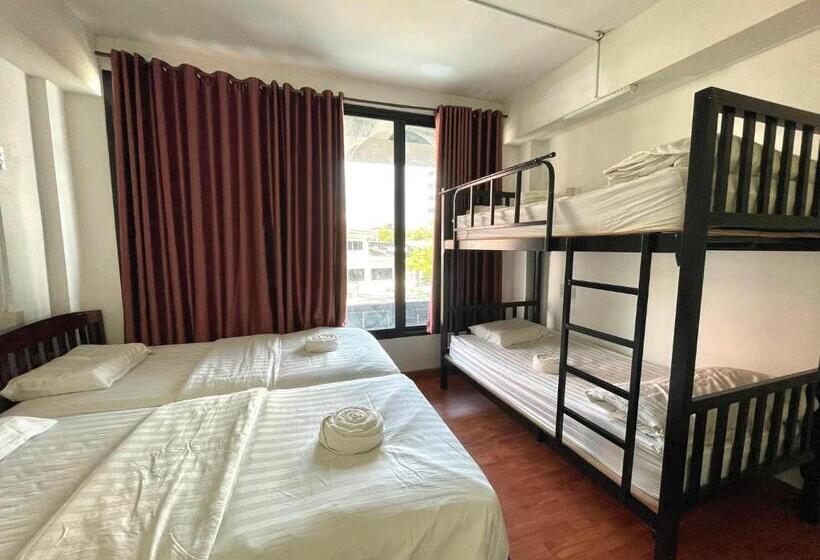غرفة عائلية, Bake Room Hostel
