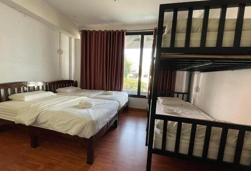 Семейный Номер, Bake Room Hostel