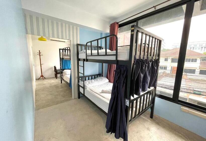 غرفة عائلية, Bake Room Hostel