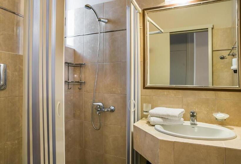 Quarto Estandar com Sacada, Irilena