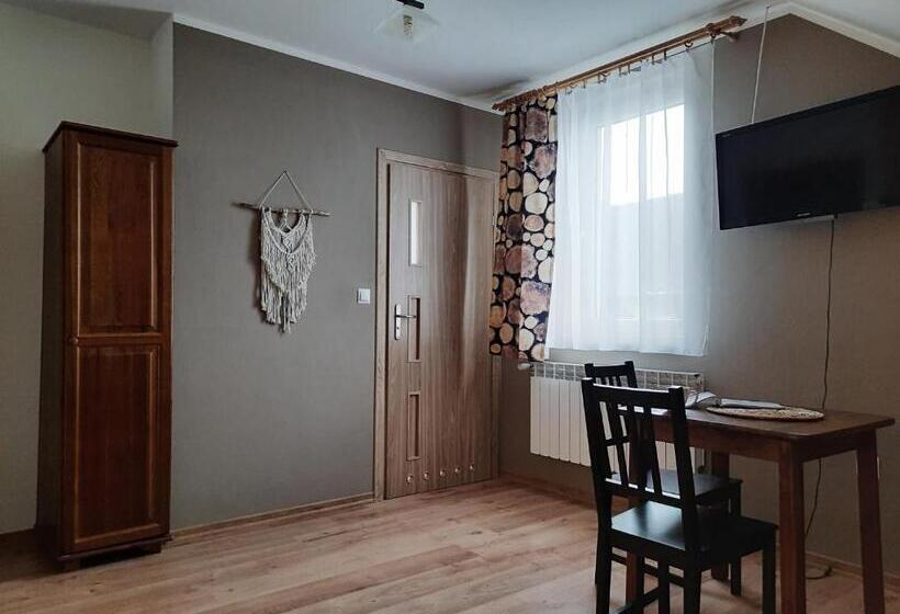 Номер Стандарт, Gospodarstwo Gościnne Księżycówka