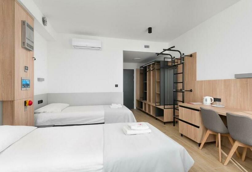Quarto Deluxe, Centralny Ośrodek Sportu   Wałcz