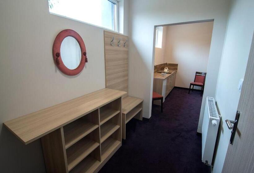 Апартаменты 1 Спальня, 4family Resortspa
