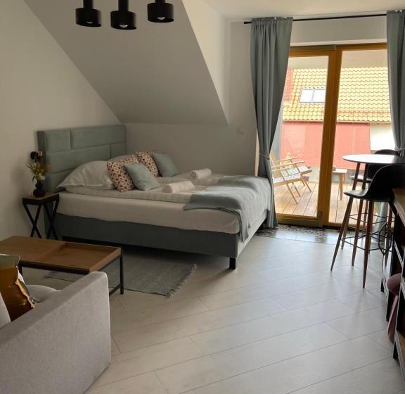 Номер Deluxe Вид на Море Боковой, Nova Apartamenty Rewa