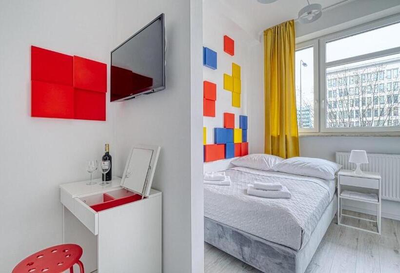 Apartamento 1 Dormitório, Level Rooms