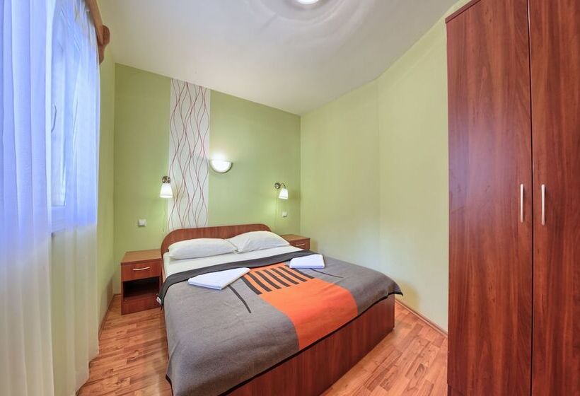 آپارتمان 2 خوابه با چشم‌انداز دریا, Apartments Ruzmarin