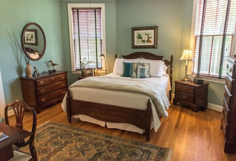 Люкс Superior, Charles Bass House Bed & Breakfast