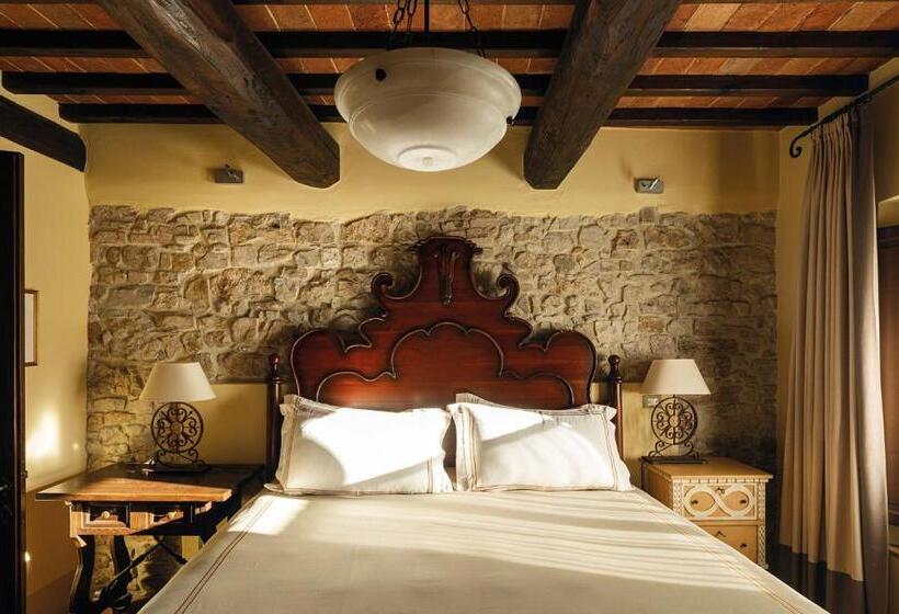 デラックスジュニアスイート, Castello Di Casole, A Belmond Hotel, Tuscany