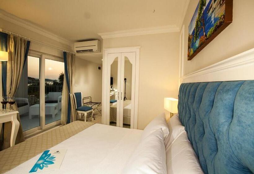 Семейный Номер Вид на Море, Zena Hotel Bodrum