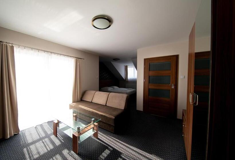 Номер Superior, Babilon Krzeszów