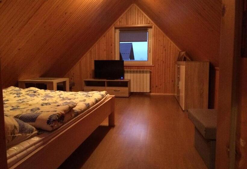 Номер Стандарт, Pokoje U Moniki