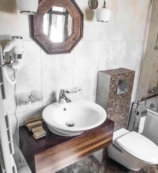 Номер Стандарт, Apartamenty Siedem Komnat Siedmiu Mistrzów