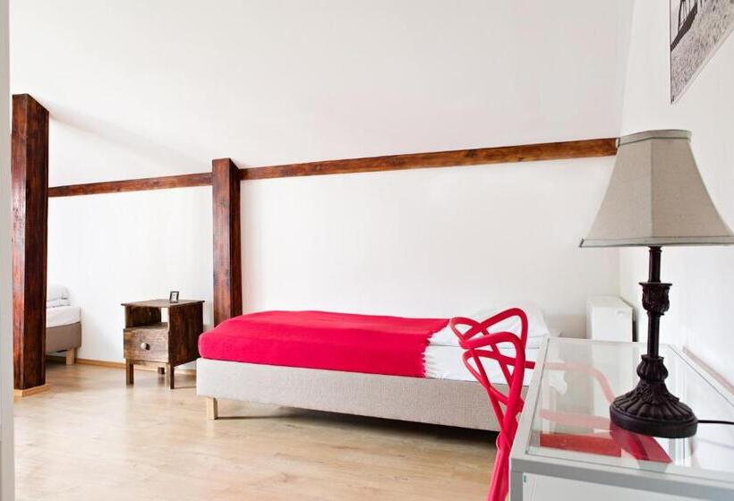 Номер Стандарт Совместная Ванная, Hostel Starówka