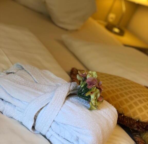 استودیوی کلاسیک, Oasis Resort & Spa