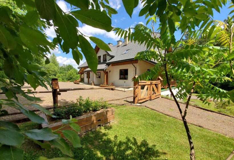 3 Bedroom Suite, Zagroda Berezanka