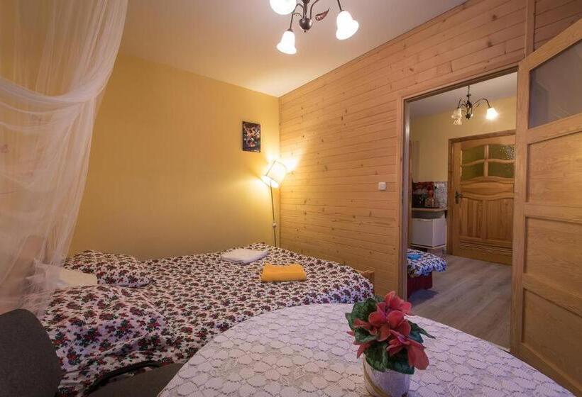 Апартаменты 2 Спальни, Apartamenty I Pokoje Gościnne Nowita
