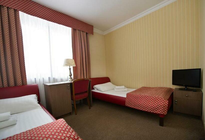 Номер Стандарт, Motel łużycki & Restauracja