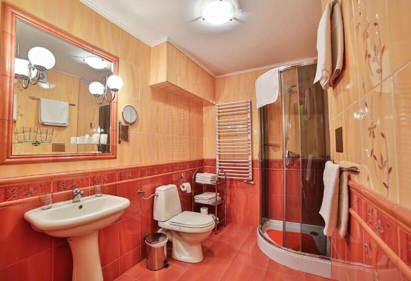 Трехместный Номер Комфорт, Wiosna